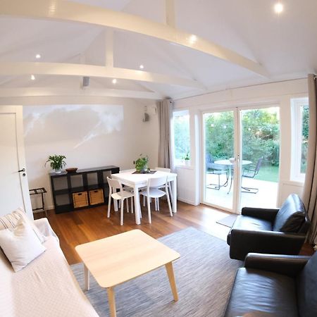Surfers Guesthouse Åsa Eksteriør billede