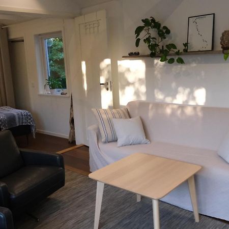 Surfers Guesthouse Åsa Eksteriør billede