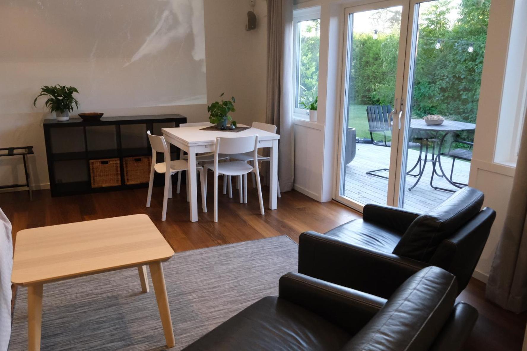 Surfers Guesthouse Åsa Eksteriør billede