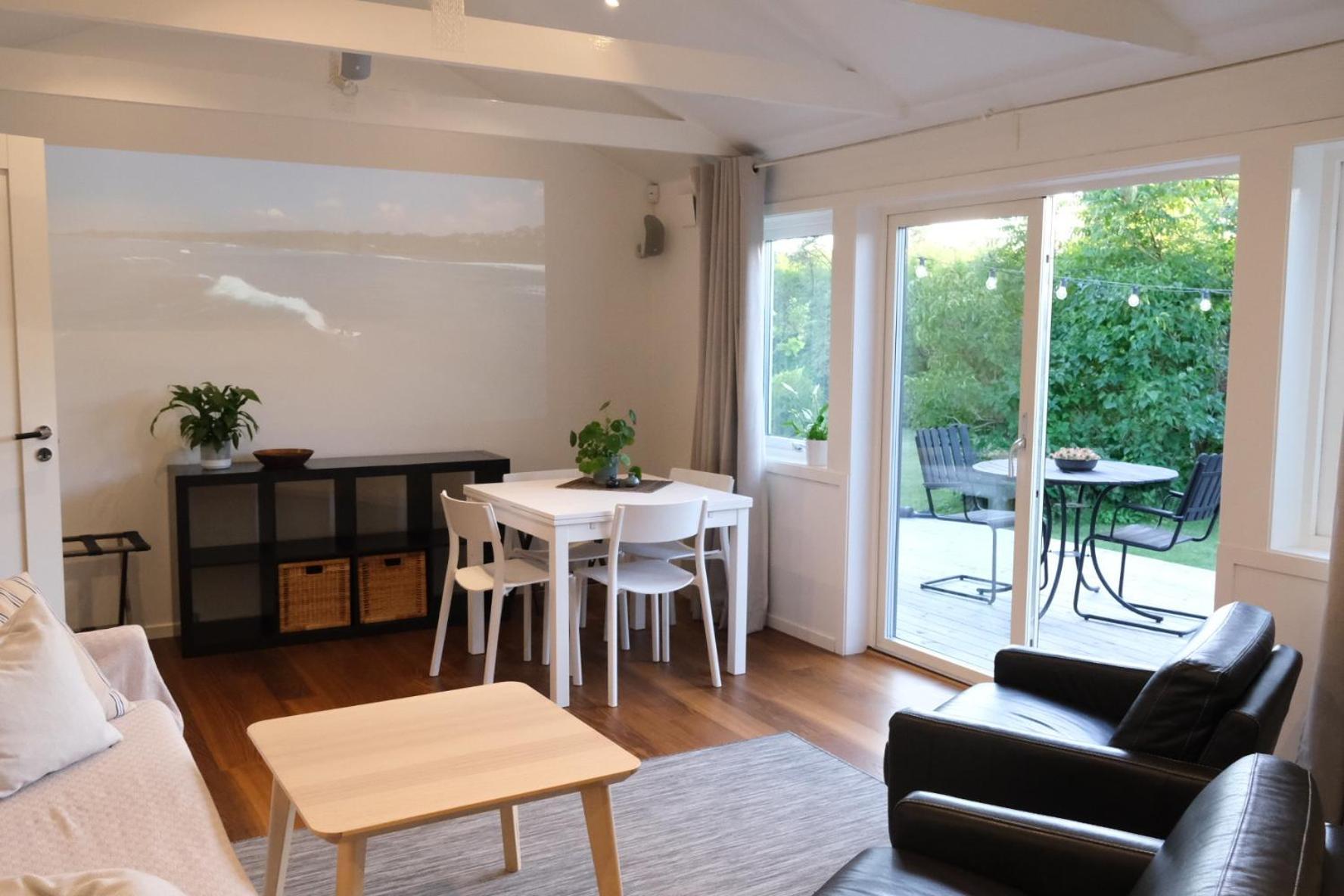 Surfers Guesthouse Åsa Eksteriør billede